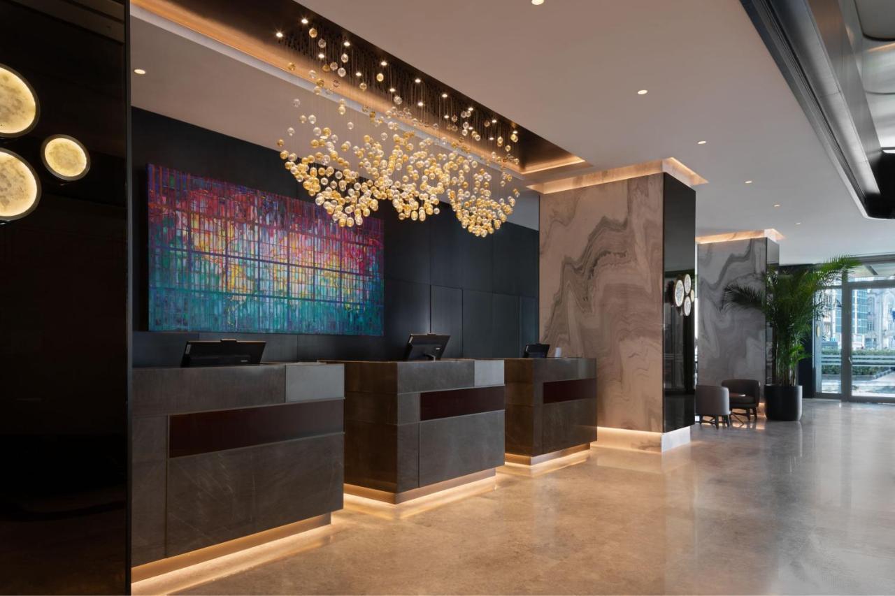 Izmir Marriott Hotel Exterior photo The lobby of the hotel