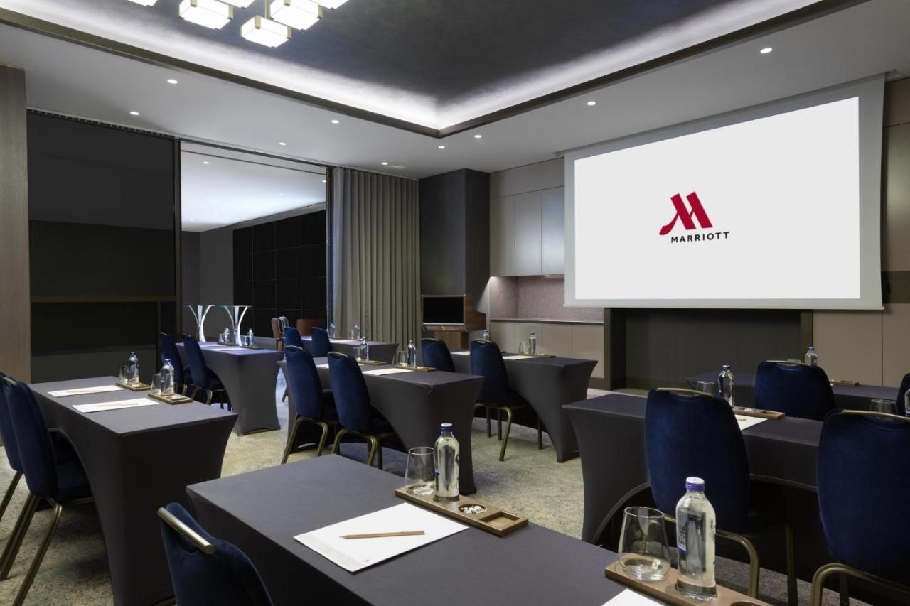 Izmir Marriott Hotel Exterior photo Meeting room