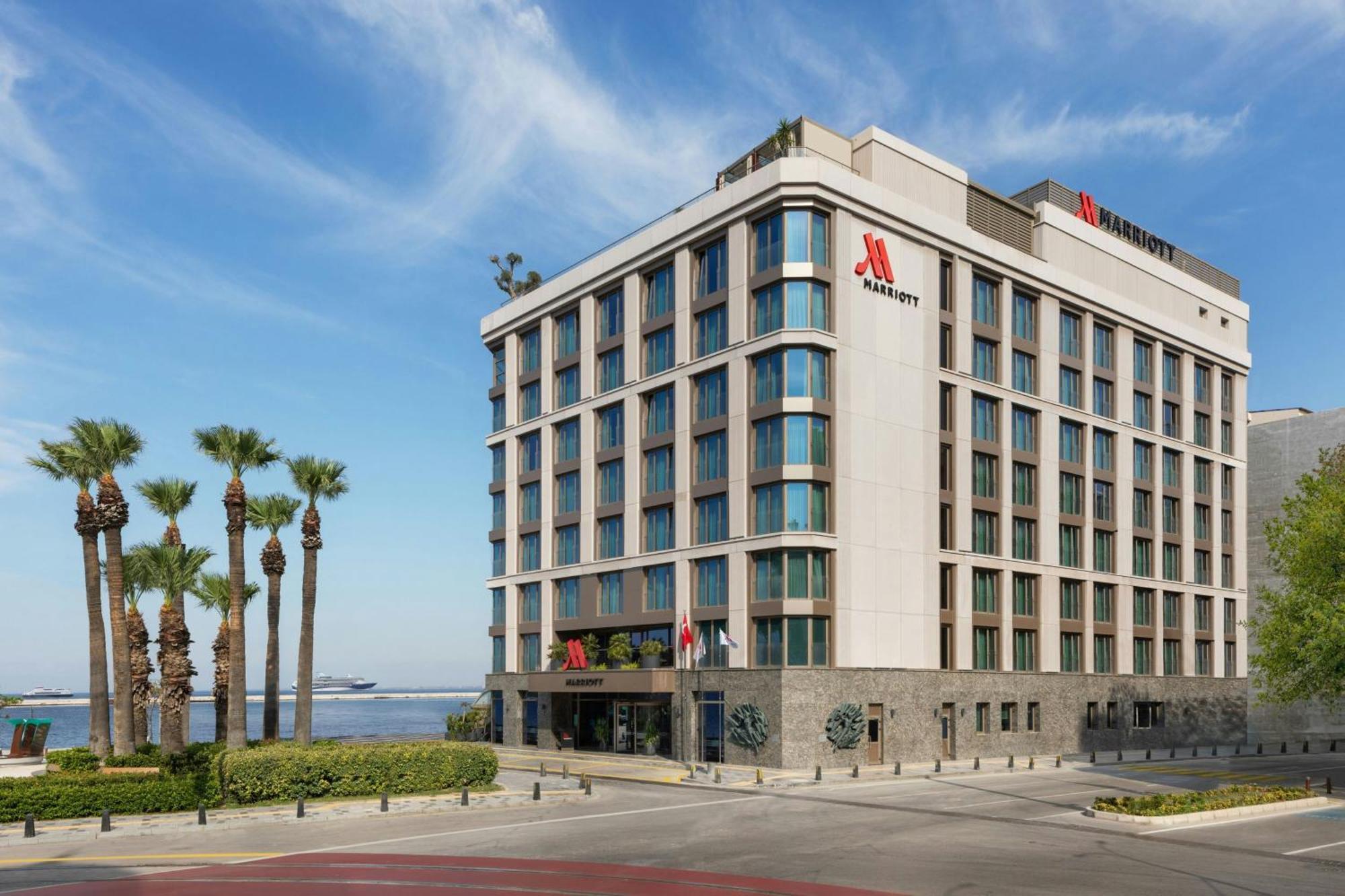 Izmir Marriott Hotel Exterior photo The hotel in 2016